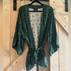 NWOT VICI Animal Print Kimono